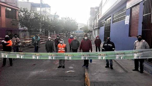 Vecinos de 13 de Enero bloquearán sus calles por invasión de ambulantes