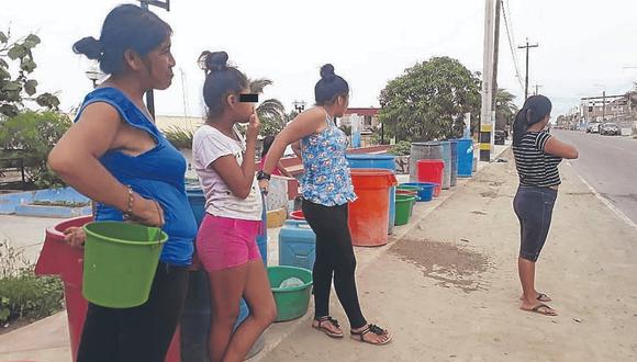 Más de 6 mil pobladores de Canoas de Punta Sal lleva 24 días sin agua 