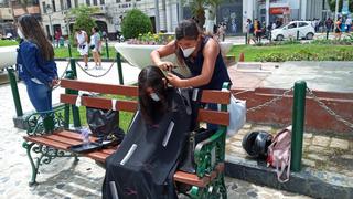 Chiclayanos se unen a la colecta de cabello para extraer petróleo de mar de Ventanilla