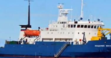 Rompehielo chino no pudo rescatar a barco atrapado en la Antártida 