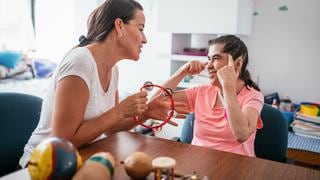 Sepa cómo cuidar a las personas con habilidades diferentes durante la cuarentena