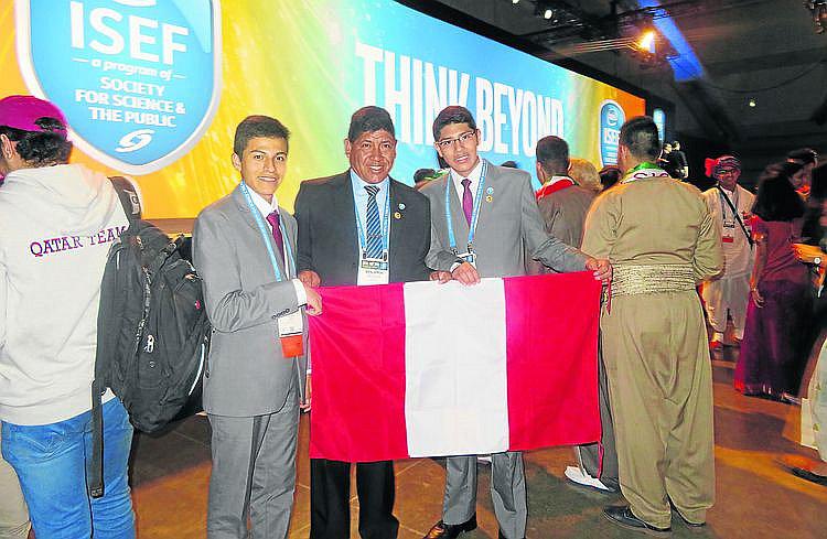 Estudiantes del Coar destacan en el extranjero