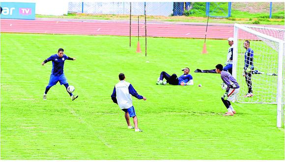 Sport Huancayo quiere bajarse a Universitario de Deportes