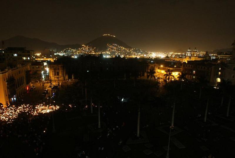Perú se suma a la Hora del Planeta y apagó luces para crear conciencia