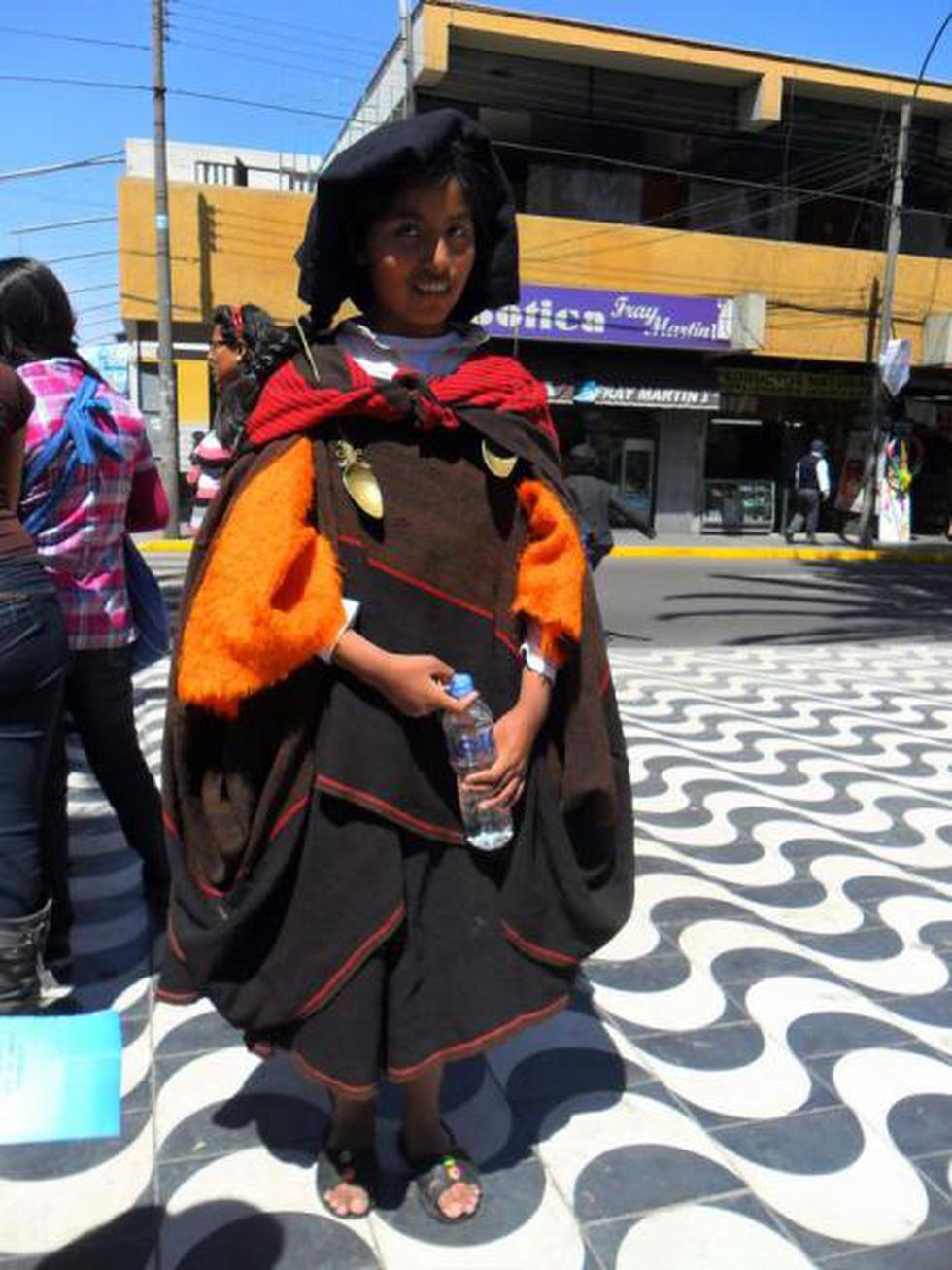 Escolares desbordan creatividad a través de 'estampas'