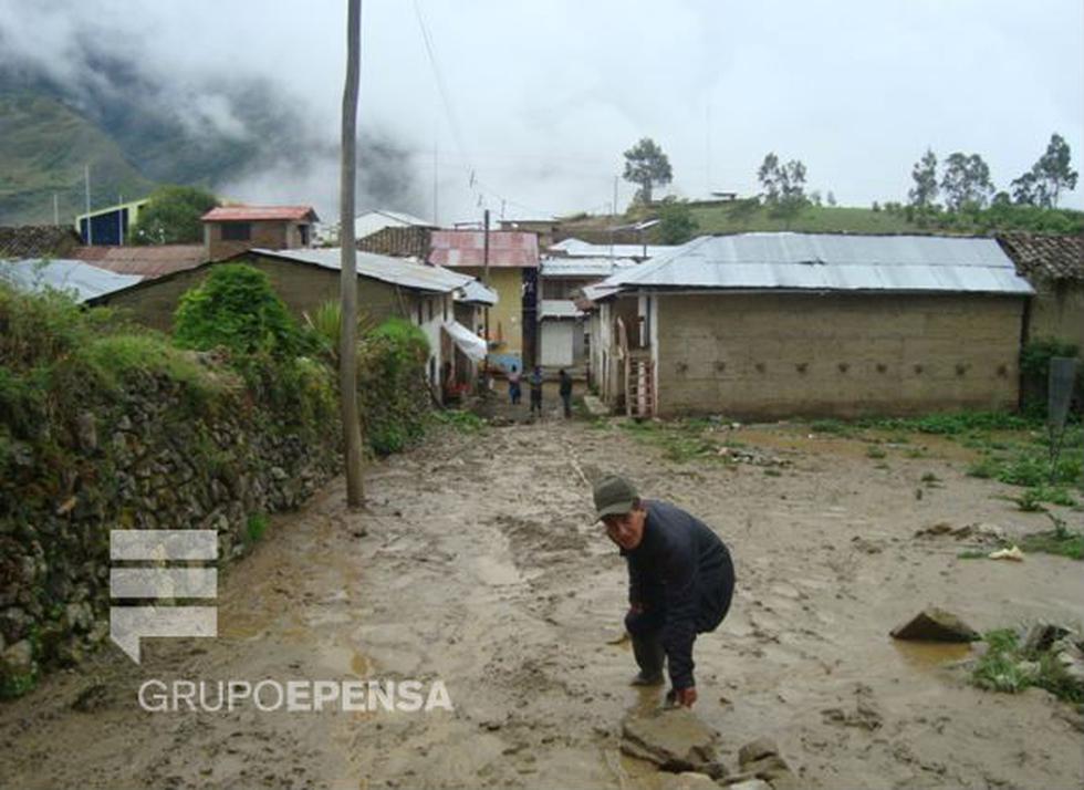 45 viviendas afectadas por huaico en Andamarca 