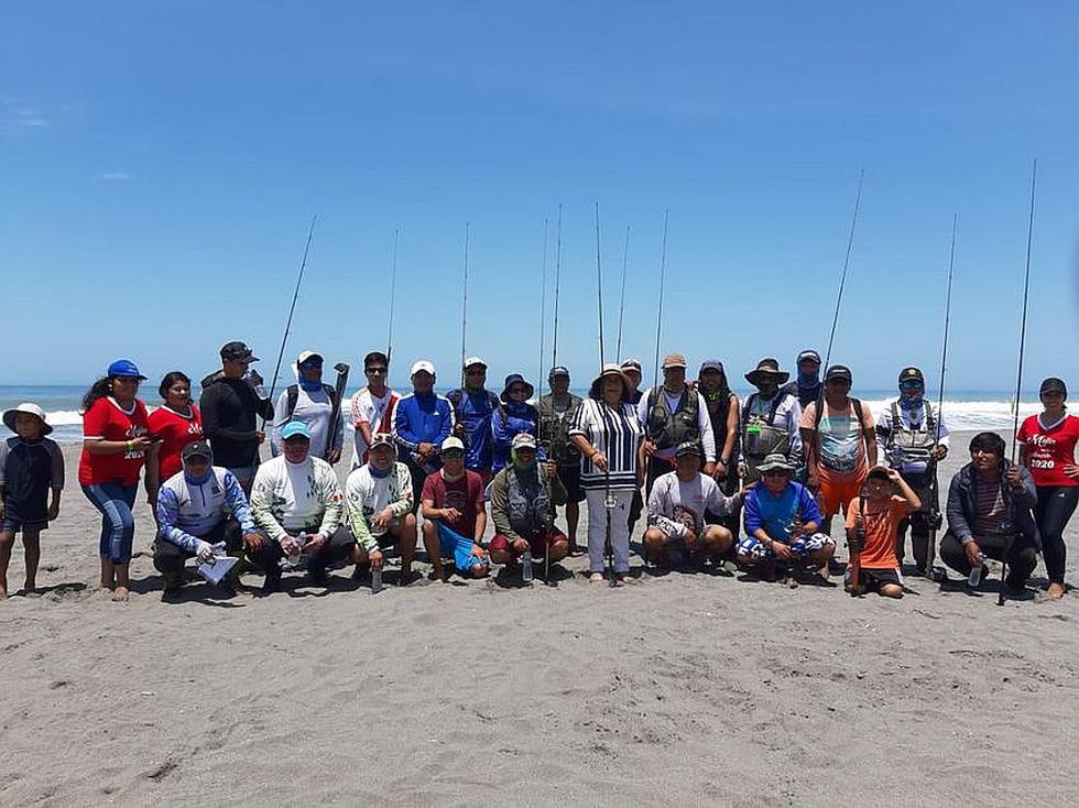 Concurso de pesca en playa de Mejía(FOTOS)
