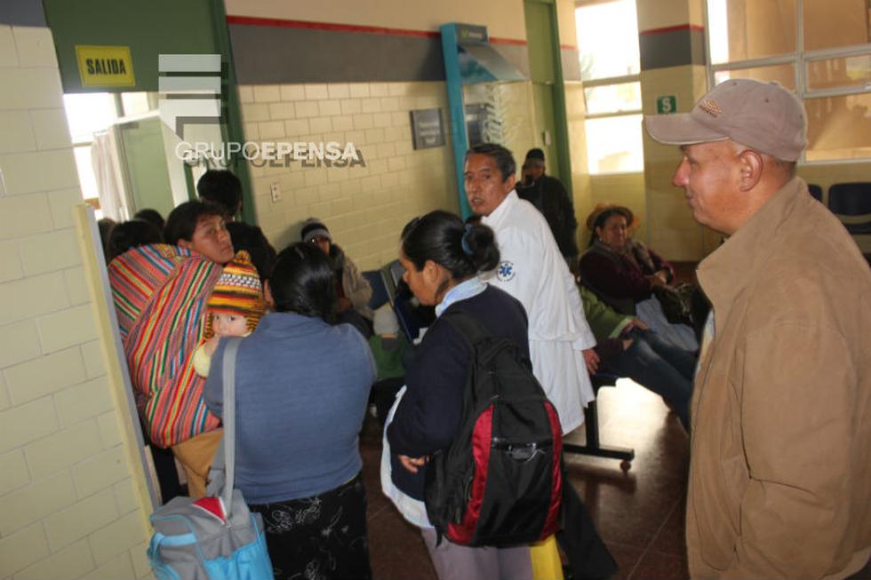 Hacinamiento y colas en EsSalud: Médicos atienden a 200 pacientes por día