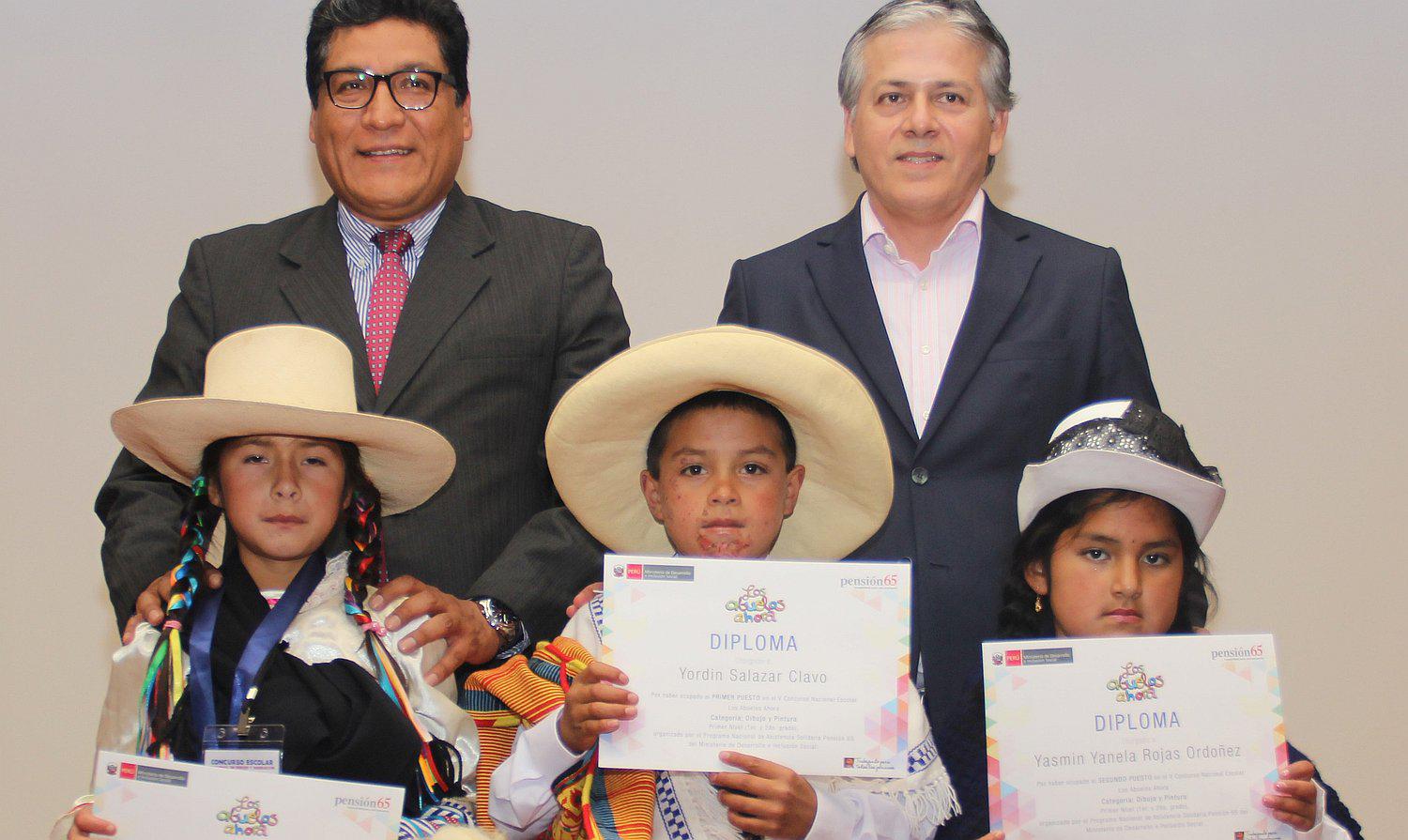 Niña ayabaquina alcanzó primeros lugares en concurso nacional "Los Abuelos Ahora"