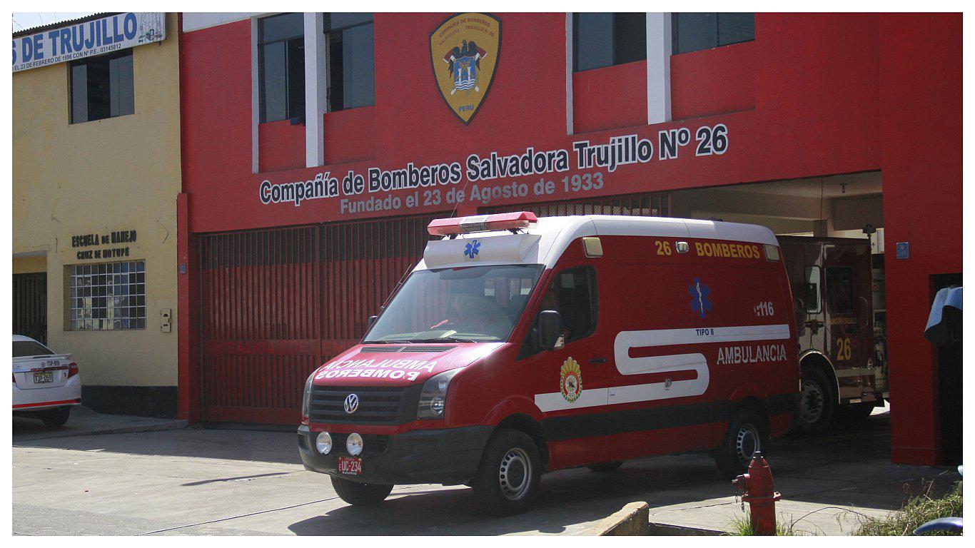 Cambian a jefes de 13 compañías de bomberos en La Libertad