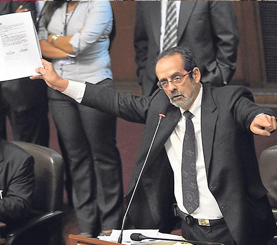 Berckemeyer vende sus acciones de Backus 