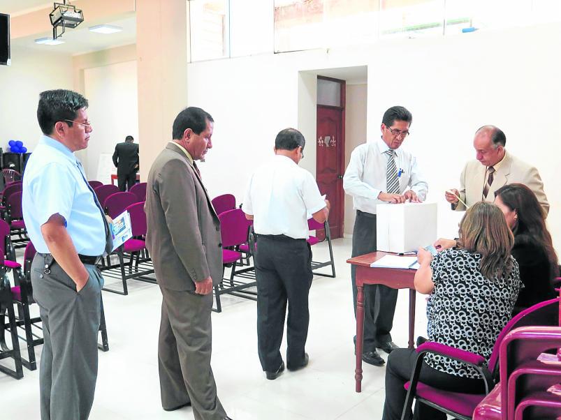 Abogados eligen nueva directiva