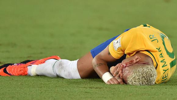Neymar: "Yo no voy a cambiar, soy feliz jugando así" (VIDEO)
