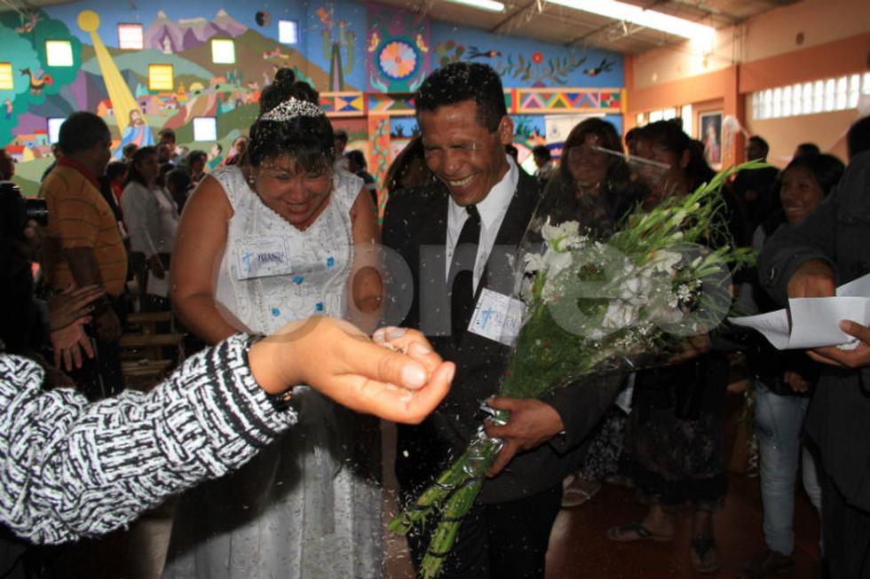 Presos hacen realidad sus historias de amor y se casan en la cárcel (Fotos)
