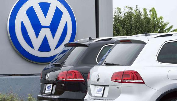 Reparación de autos trucados de Volkswagen comenzará en enero