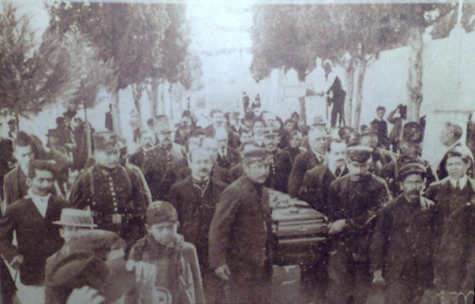 Día de los muertos: Los funerales más multitudinarios de personajes ilustres del Perú (Fotos)