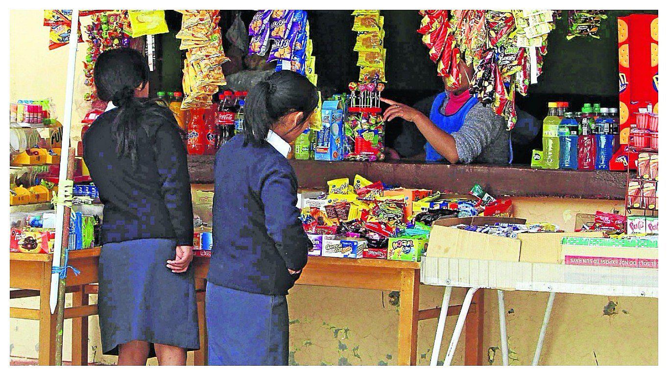 ​Apafas que alquilan cafetines deben exigir alimentos saludables