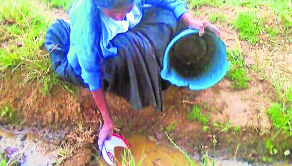 Pobladores de Yanag consumen agua sin tratar