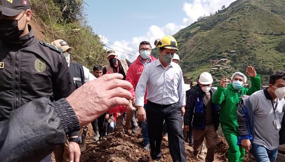 Así lo anunció el presidente de la República, Pedro Castillo, tras recorrer zona del desastre en la provincia de Pataz. (Foto: Twitter/Indeci)