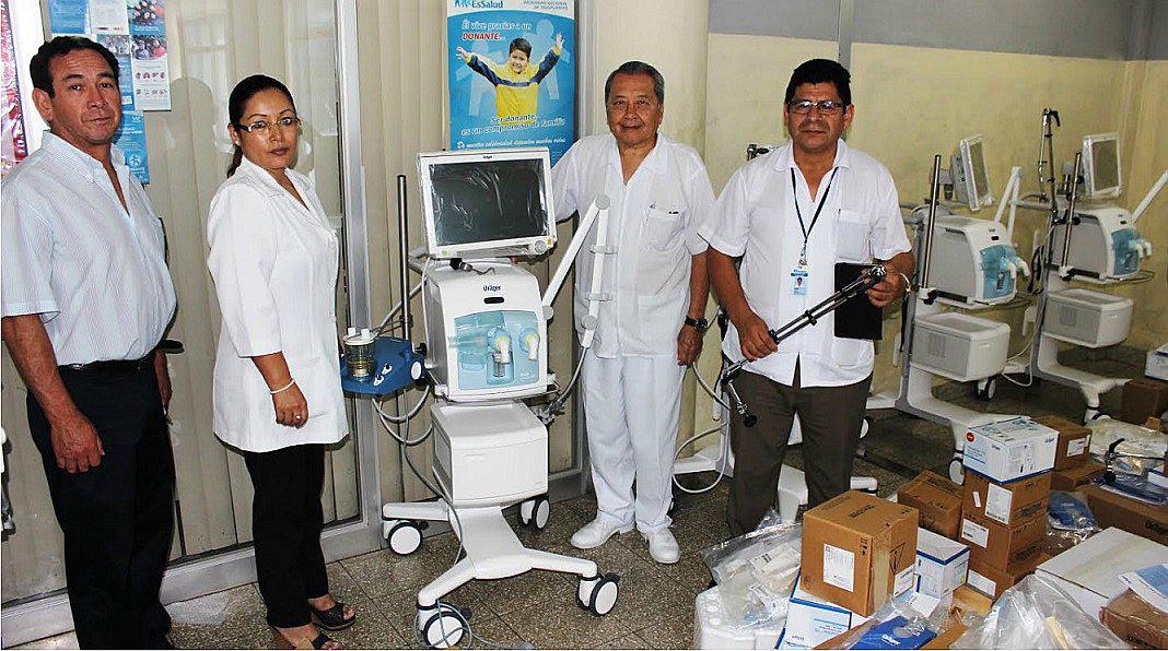 Chiclayo: EsSalud entrega equipos biomédicos para UCI de Almanzor Aguinaga Asenjo
