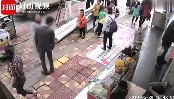 Mujer le dio 52 cachetadas a su novio porque no le compró un celular en China (VIDEO)