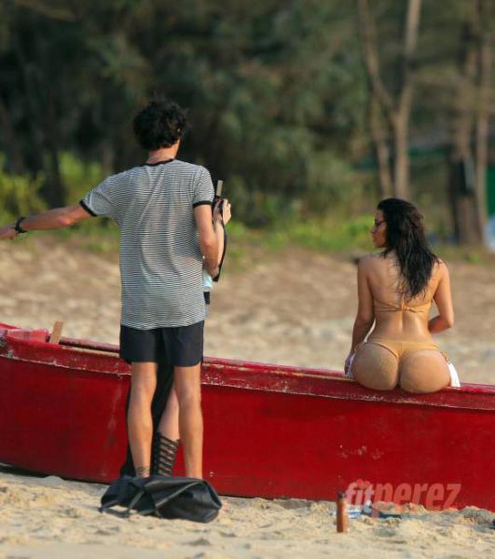 Kim Kardashian captada nuevamente en tanga