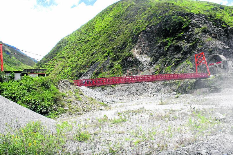 Presidente regional anuncia inicio de construcción del Túnel Yanango