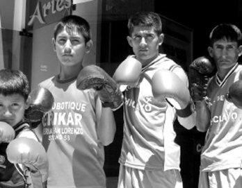 El clan Idrogo, lleva al boxeo en las venas