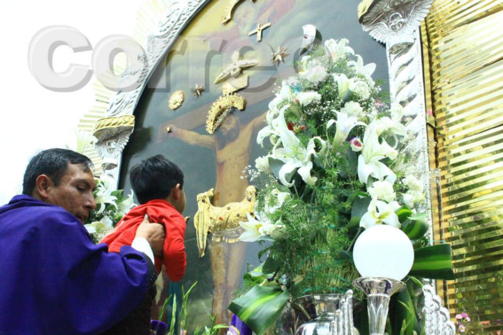 Cristo Moreno comienza recorrido por Huancayo (FOTOS)