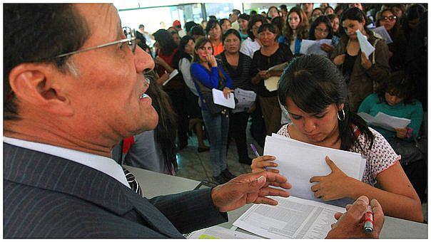 Publican ley para que docentes universitarios enseñen hasta los 75 años