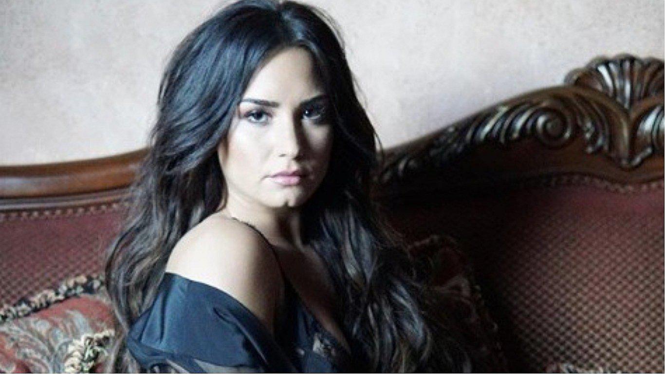 Demi Lovato publica foto en ropa de baño con mensaje de autosuperación (FOTO)