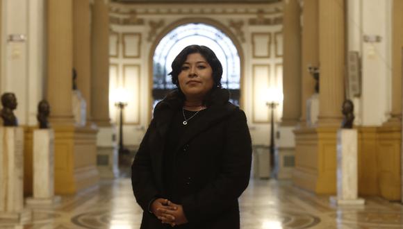 Betssy Chávez señaló que Mirtha Vásquez tenderá puentes de diálogo. (Foto: GEC)