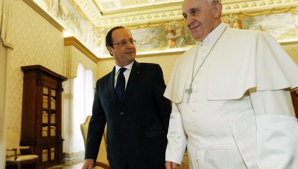 Pese a escándalo, papa Francisco se reunió con Francois Hollande