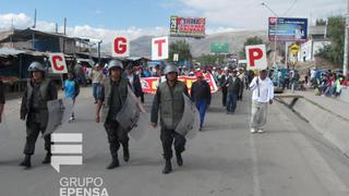 Huelguistas de la CGTP bloquean la Vía Los Libertadores, en Ayacucho