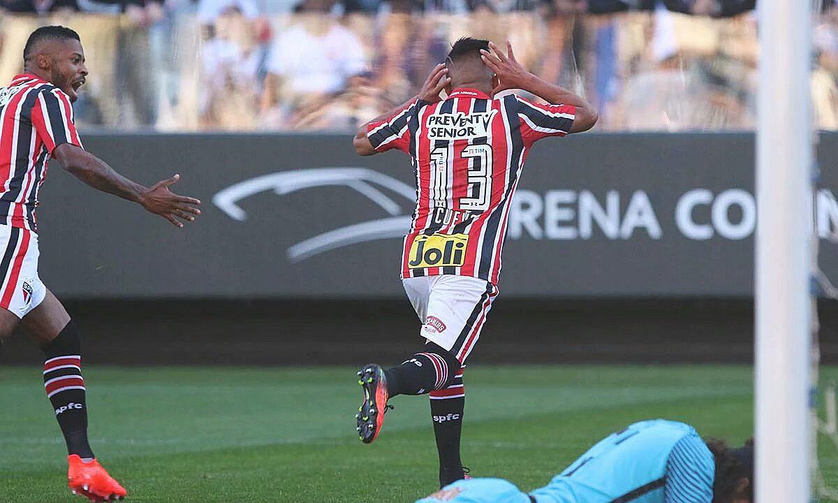 Christian Cueva anotó su primer gol con el Sao Paulo