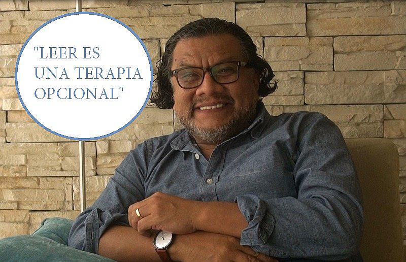 Tomás Angulo: "Los libros enseñan, ayudan y hasta curan."