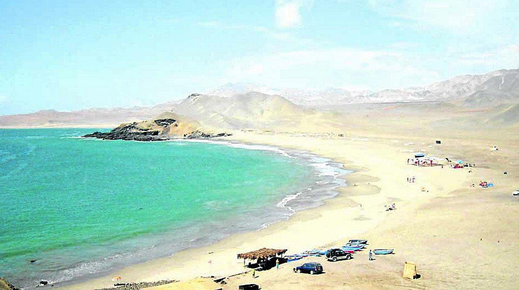 Casma: Vecinos de “La Gramita” exigen limpieza de playa tras celebraciones