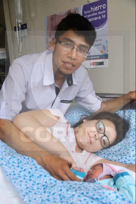 Presentan a los bebés nacidos durante Noche Buena en la Maternidad de Lima (FOTOS). Fotos: Alberto Valderrama