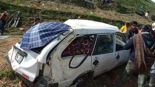 Huánuco: un muerto y un herido deja volcadura de automóvil