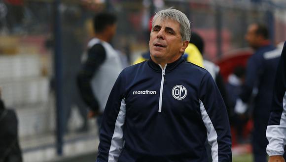 Técnico de Deportivo Municipal acusó a árbitros de ayudar a Alianza Lima