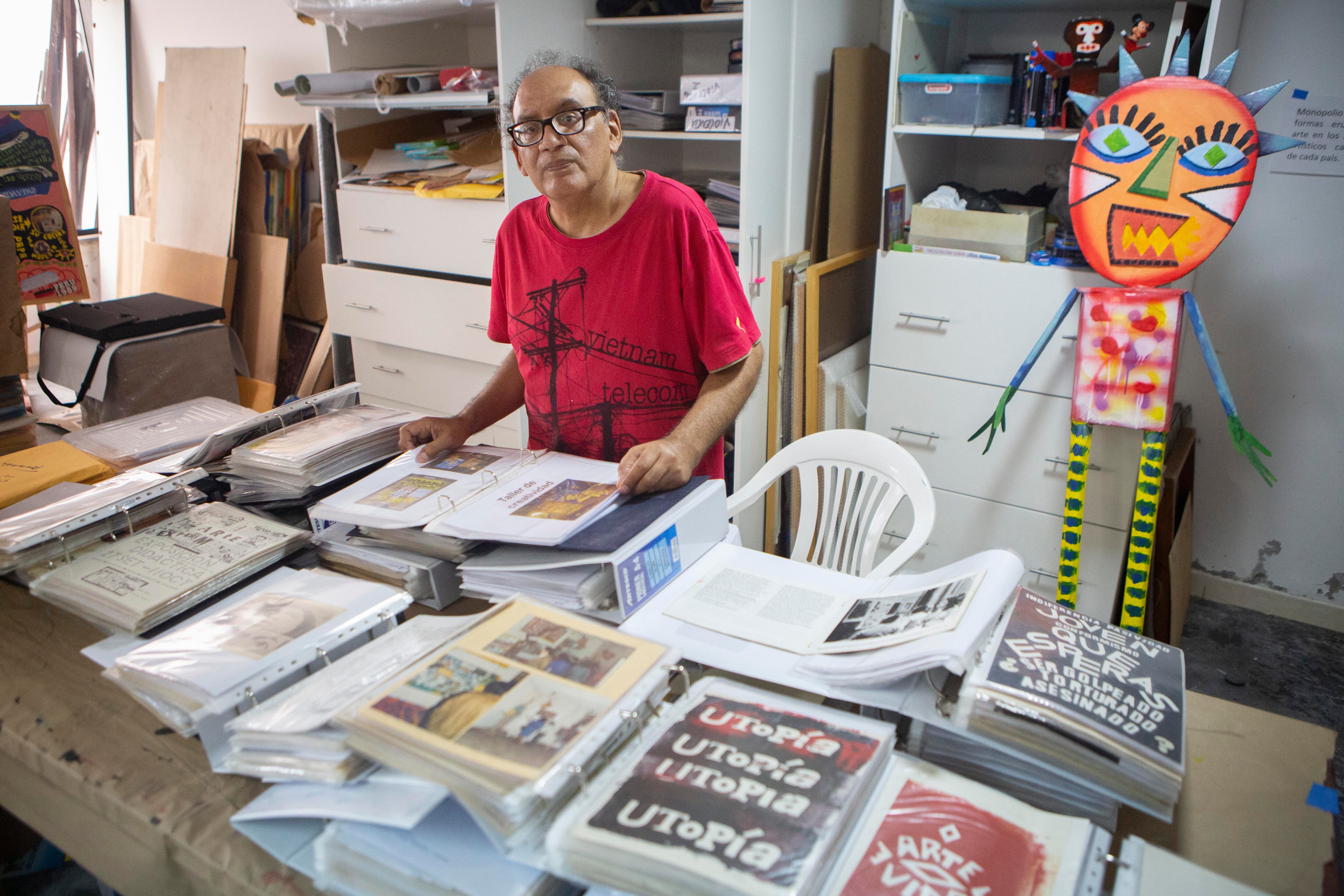 HERBERT RODRIGUEZ, ARTISTA PLASTICO