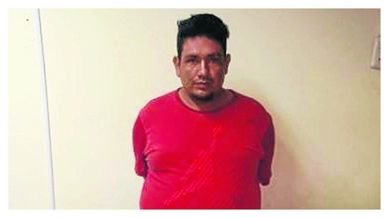 Policía interviene a curandero por estafa de estuatillas de oro