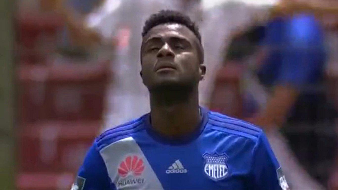 Christian Ramos marcó un autogol con Emelec en Ecuador (VIDEO)
