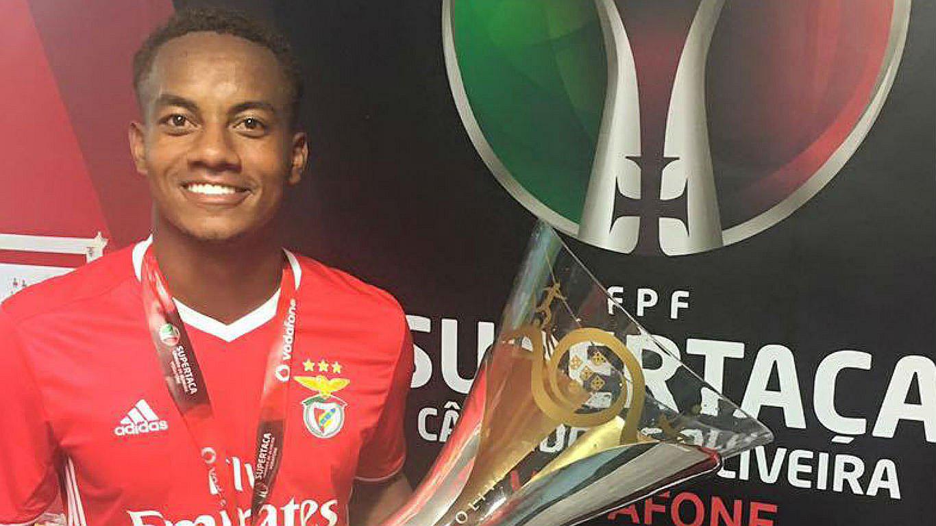 André Carrillo se llevó la Supercopa de Portugal con el Benfica (VIDEO)