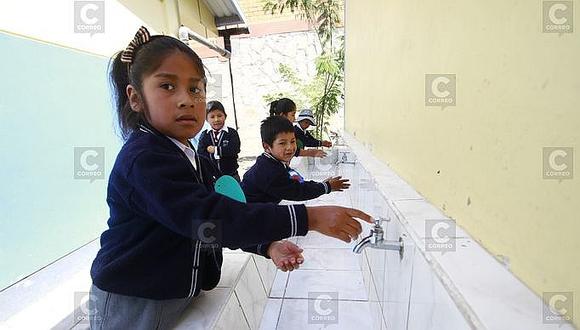 Colegios sin agua por deuda de 4 millones de soles a Sedapar