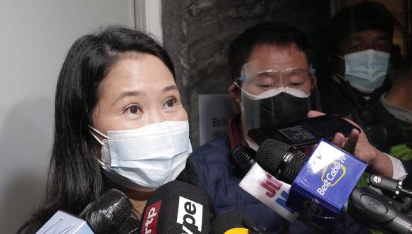 Keiko Fujimori asistió a la clínica a visitar a su madre junto a su hermano, Kenji Fujimori. (Foto: GEC)
