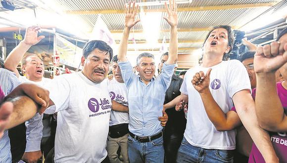 Julio Guzmán amenaza con tomar las calles por candidatura