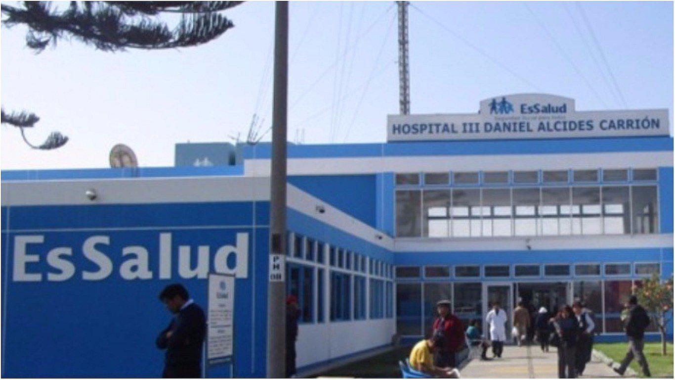 EsSalud: Excongresista relató cómo su madre también murió en hospital de Tacna