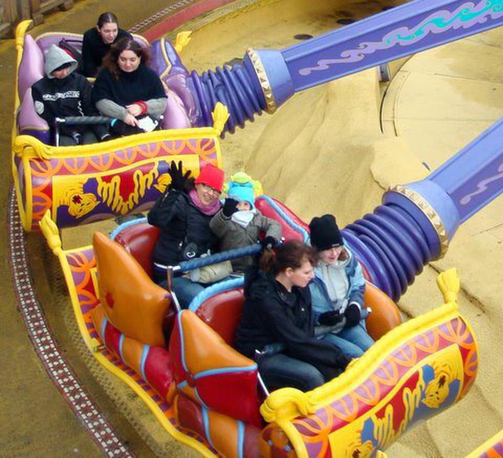 Las frivolidades de las hijas de Hugo Chávez y Cristina Fernández