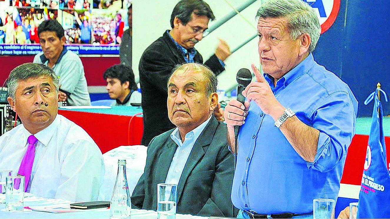 César Acuña anuncia que organiza partido para ser el próximo Presidente